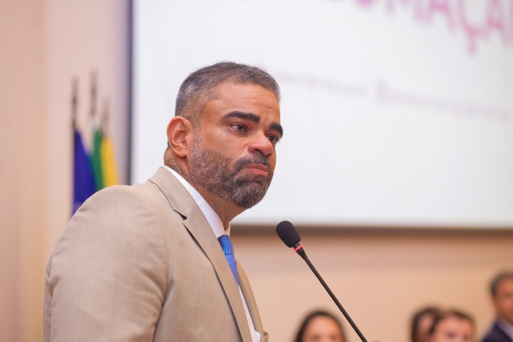 paulo-victor-diplomacao-1024x683